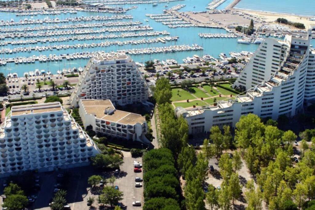 Chez Martin - Spacieux Appartement Climatise Proche De La Plage La Grande Motte Bagian luar foto